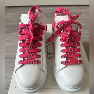 Women’s Alexander McQueen Larry Sneakers